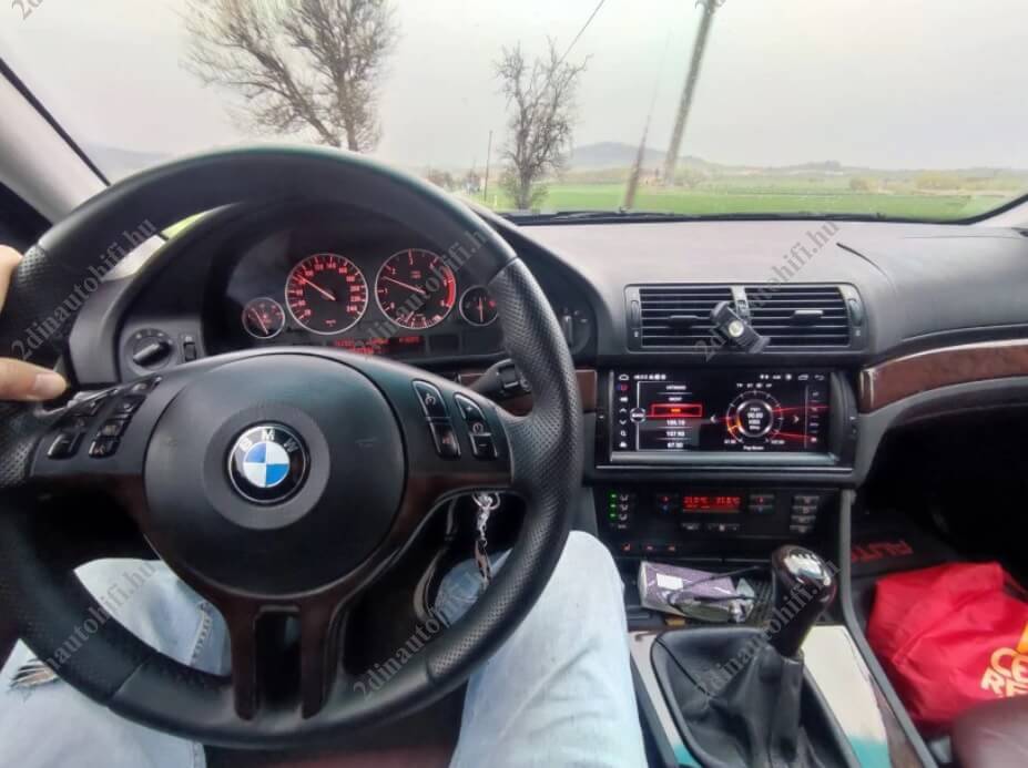 – típus specifikus autóhifi BMW 5 E39 X5 E53 10,25