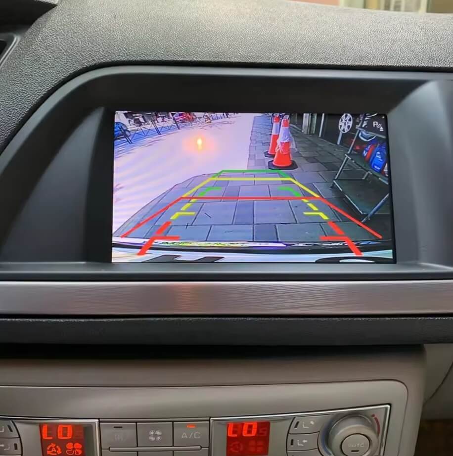 – típus specifikus autóhifi Citroen C5 Autórádió 7